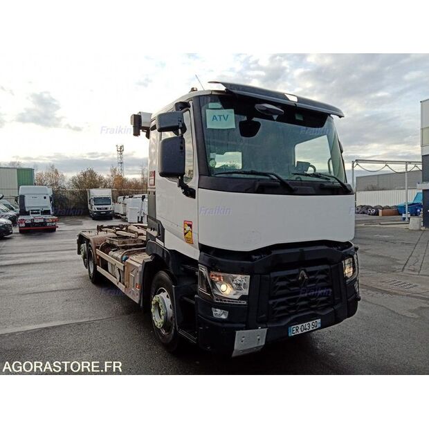 2017 Renault C-45178207
