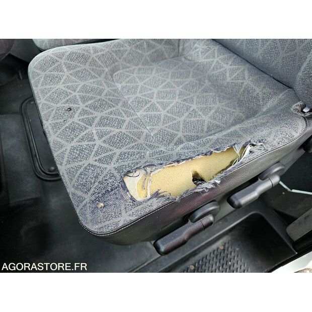 2007 رينو Master-45178226