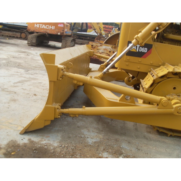 2024 كاتربيلر D6D-45178290