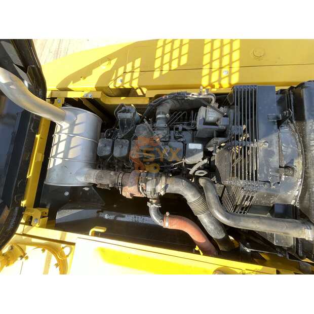 2021 Komatsu PC200-45178316