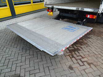 2014-daf-lf-180-1410930-45178523