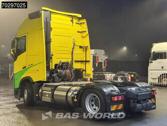 2022-volvo-others-1410934-45178696