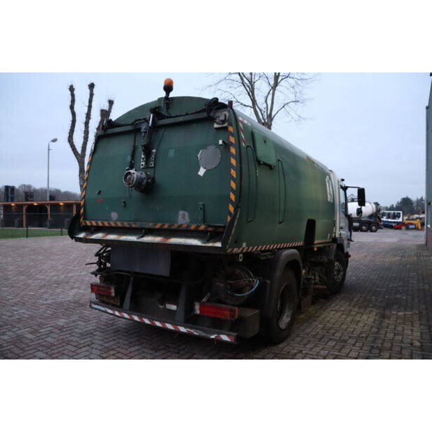 2008 مرسيدس بنز Atego 1524-45179574