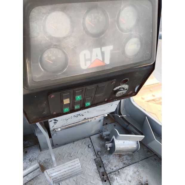 2023 كاتربيلر D7G-45179791