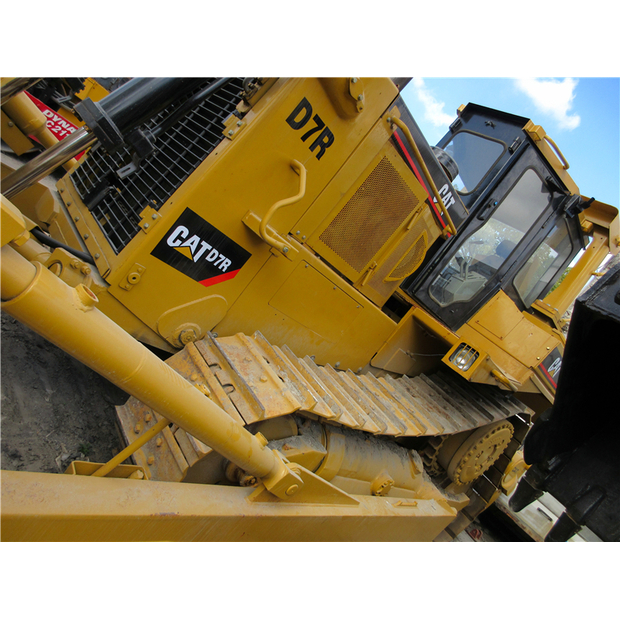 2023 كاتربيلر D7R-45180039