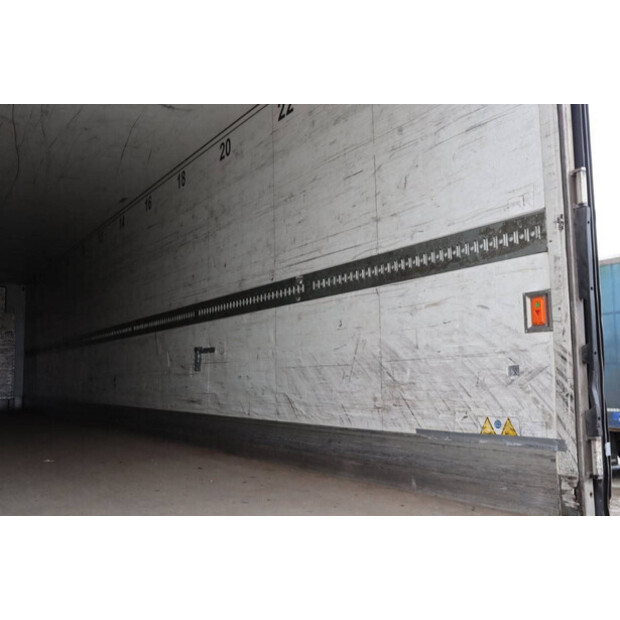 2012 Schmitz Cargobull SKO24-45180189