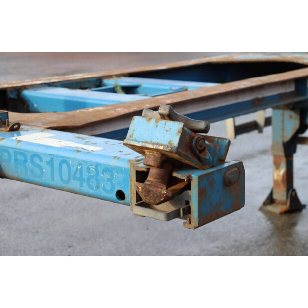 2012 Renders ROC12.27-45180713