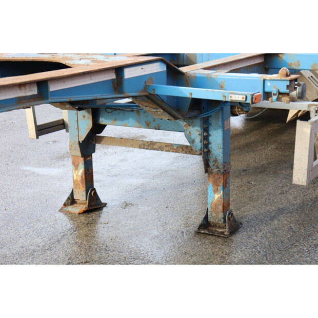 2012 Renders ROC12.27-45180714