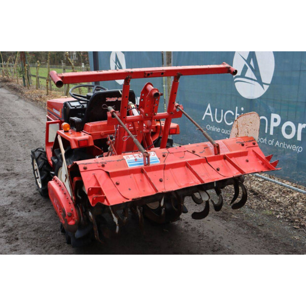 YANMAR F15D-45181071