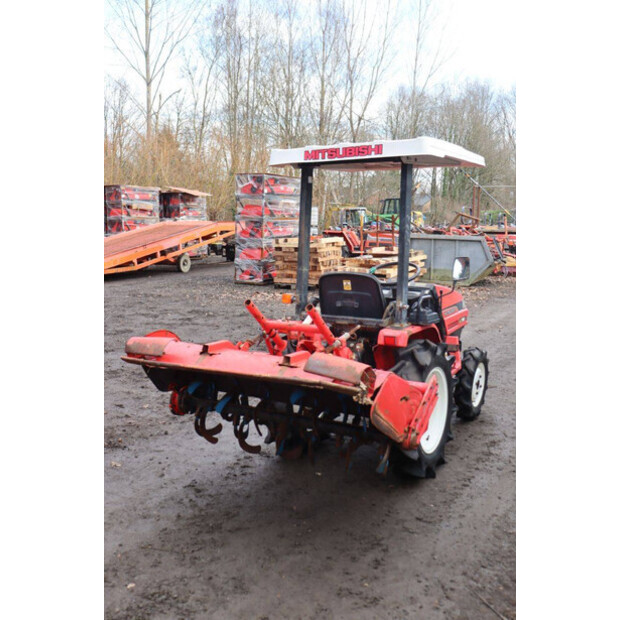 MITSUBISHI MT15F-45181095