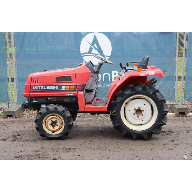 ميتسوبيشي MT16-45181158