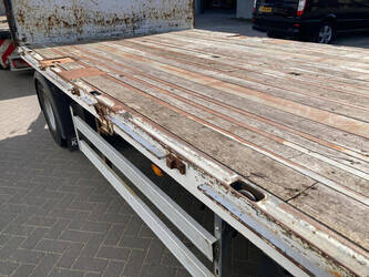 2016-kel-berg-prah-27-bw-45181847