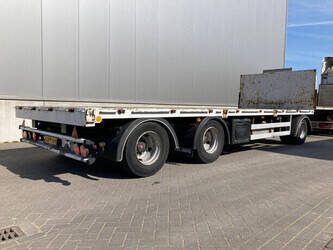 2016-kel-berg-prah-27-bw-45181849