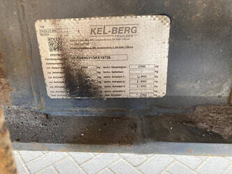 2016-kel-berg-prah-27-bw-45181862