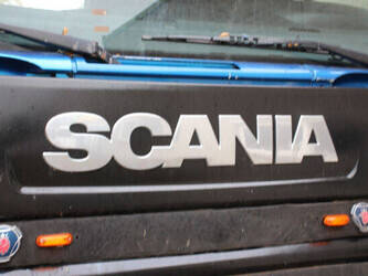 2010-scania-r500-1411037-45182301