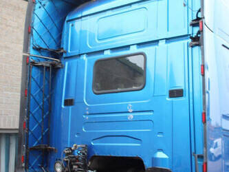 2010-scania-r500-1411037-45182309