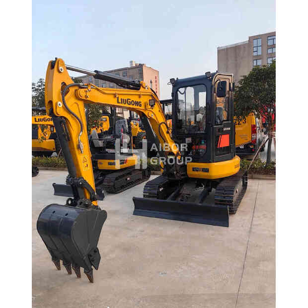 2025 LiuGong 9035E-45182643