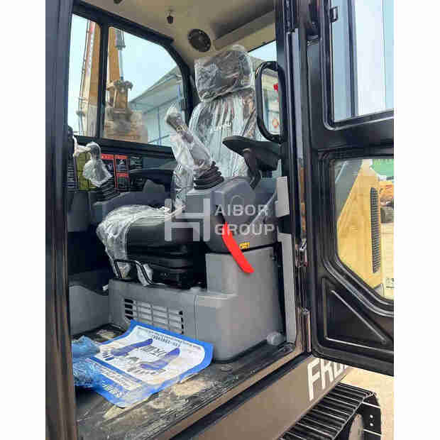 2025 LOVOL FR60F-45182672