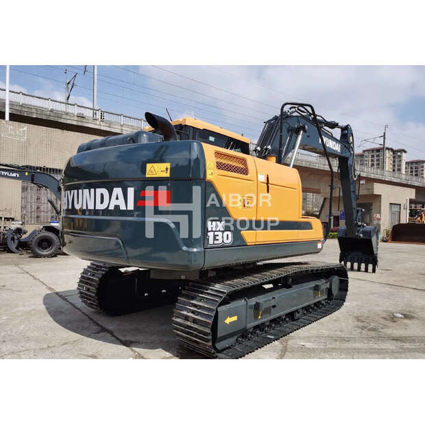 2025 هيونداي HX130-45182697