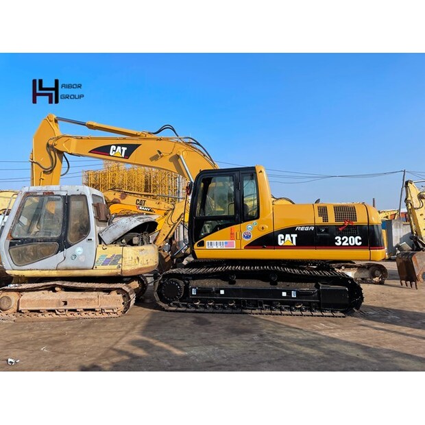 2022 كاتربيلر 320C-45183200