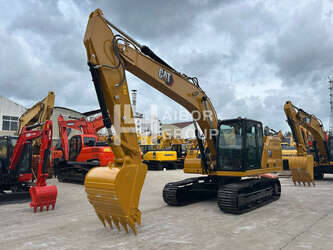 صورة ل حفارات 2024 كاتربيلر 320GC