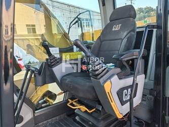 2024-caterpillar-330-1411098-45183323