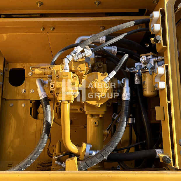 2024 Caterpillar 349D2L-45183390