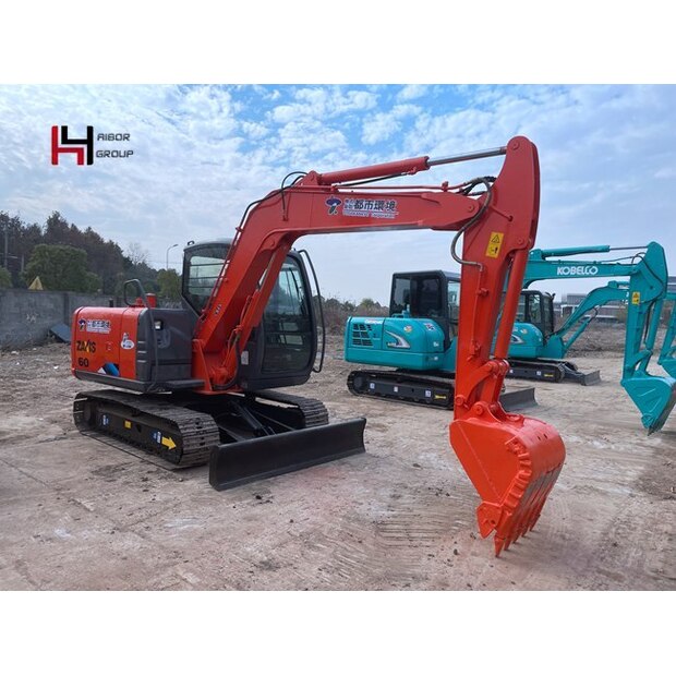 2024 Hitachi ZX60-45183428