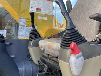 2021-komatsu-pc220-8-1411128-45183481