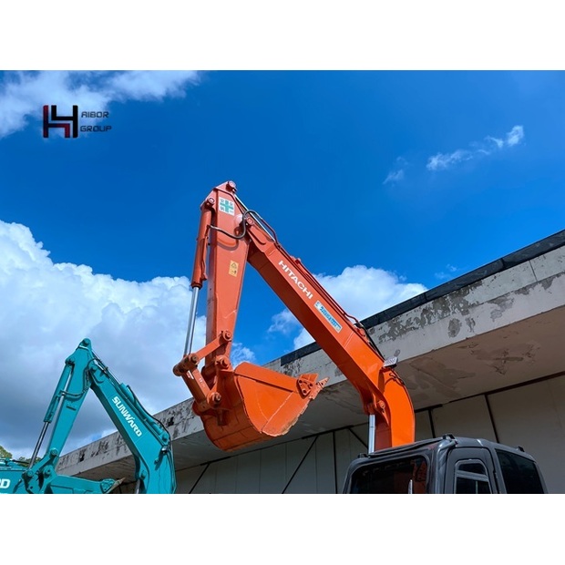 2023 هيتاشى ZX70-45183487