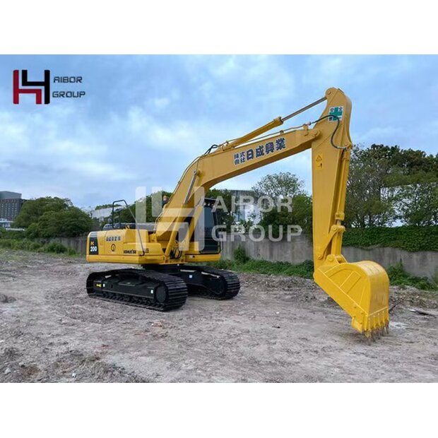 2022 Komatsu PC200-8N1-45183528