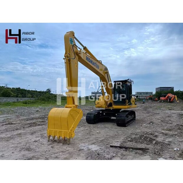 2022 Komatsu PC200-8N1-45183529