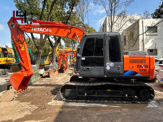 صورة ل حفارات 2024 هيتاشى ZX120