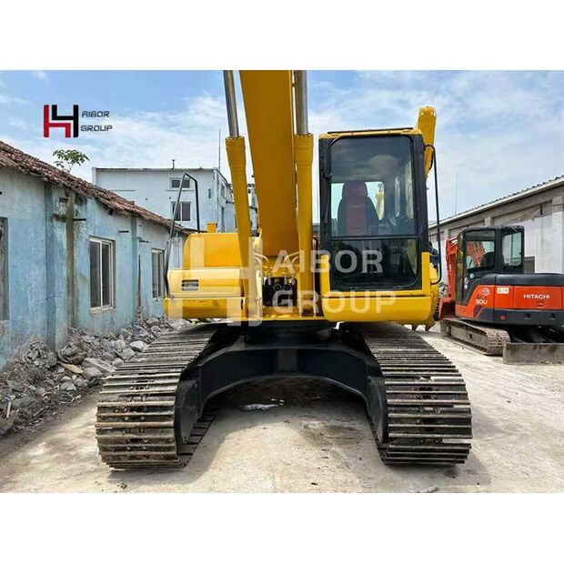 2023 كوماتسو PC220-7-45183573