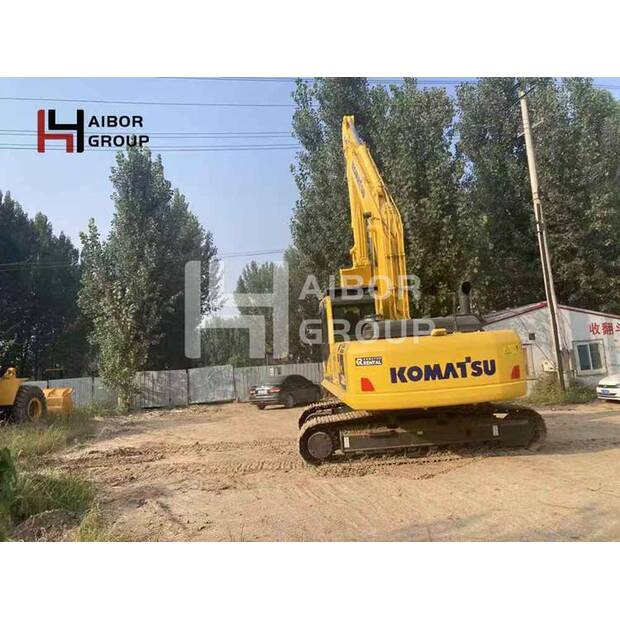 2022 كوماتسو P220-8-45183587