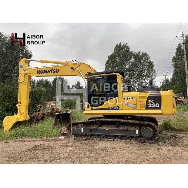 2022 كوماتسو P220-8-45183589