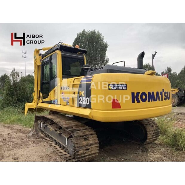 2022 كوماتسو P220-8-45183597