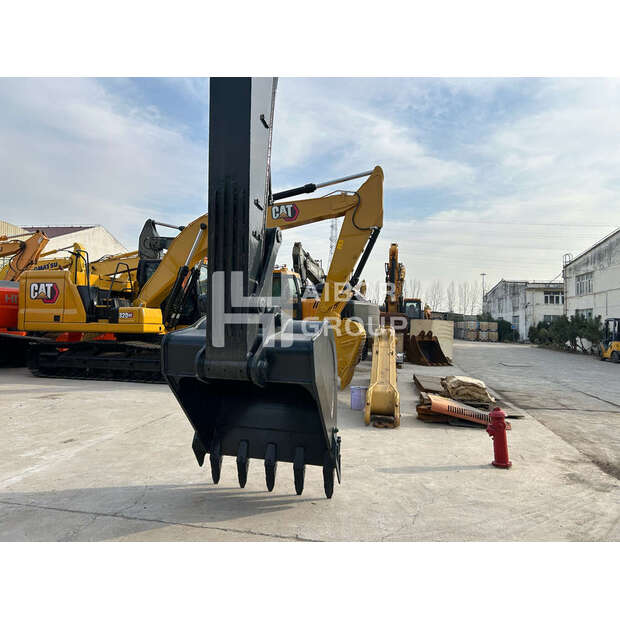 2024 Hyundai HX220HD-45183673