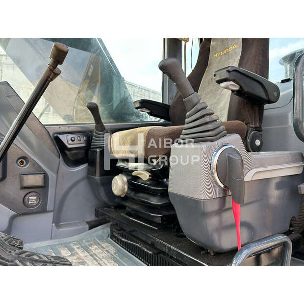 2024 Hyundai HX220HD-45183675