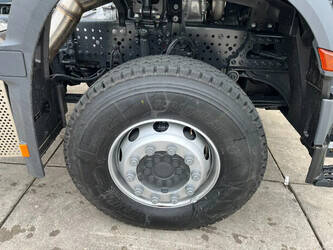 2026-mercedes-benz-arocs-4045-6x4-chassis-cabin-45183761