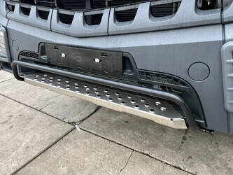 2026-mercedes-benz-arocs-4045-6x4-chassis-cabin-45183769