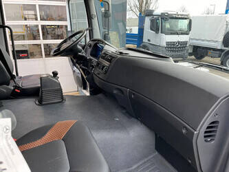 2023-mercedes-benz-axor-3344-1411134-45183893