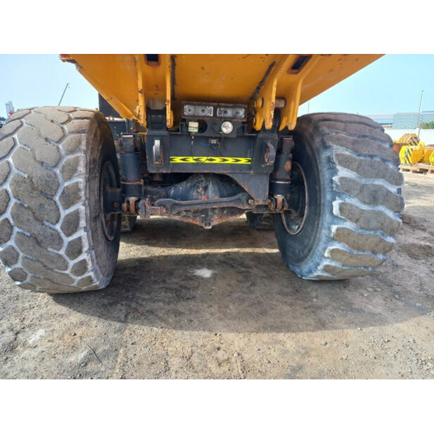 2017 Komatsu HM400-3R-45184114