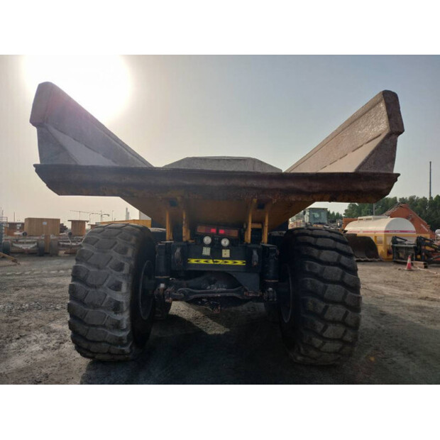 2017 Komatsu HM400-3R-45184166