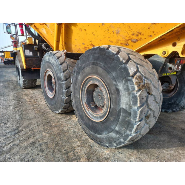 2017 كوماتسو HM400-3R-45184247