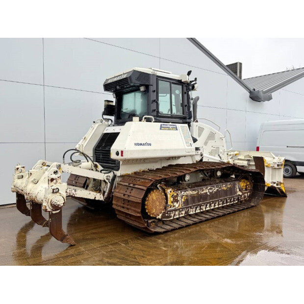 2018 Komatsu D61PXI-24-45184355