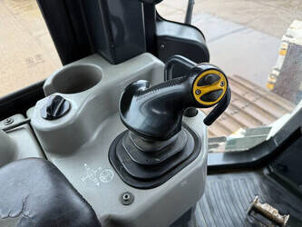 2018-komatsu-d61pxi-24-1411150-45184362