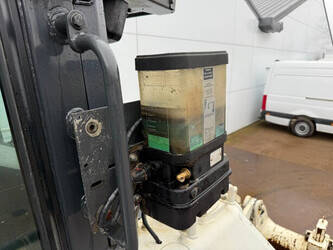 2018-komatsu-d61pxi-24-1411150-45184368