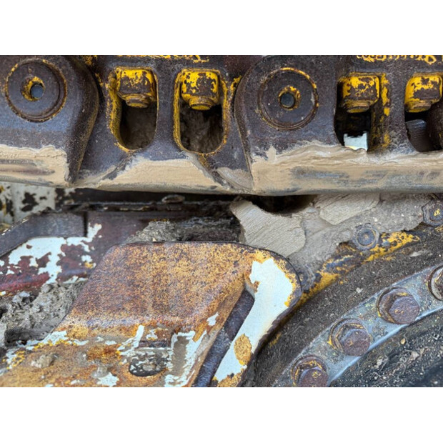 2018 Komatsu D61PXI-24-45184387