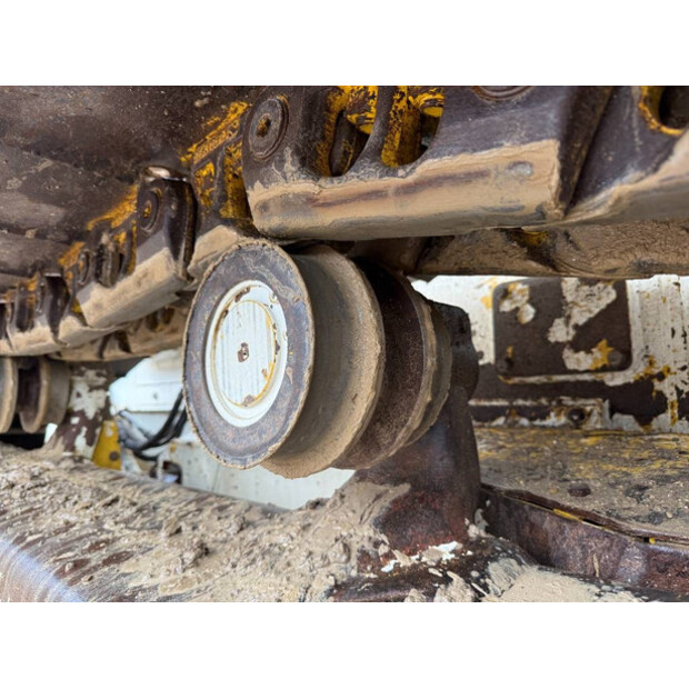 2018 Komatsu D61PXI-24-45184389